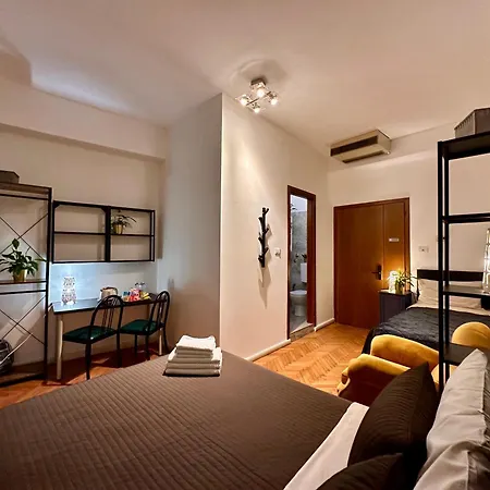 Casamia Bed & Breakfast